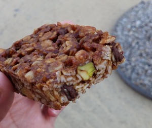 Side shot of the flapjacks. I used pistachios and chocolate chips in this version...loads of them :)